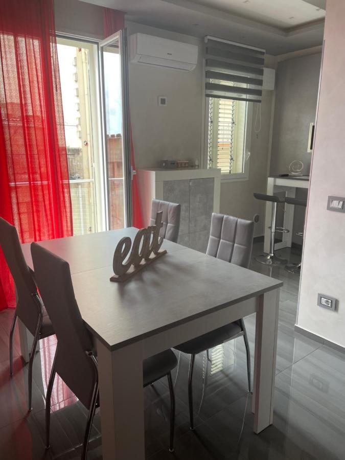 Deluxe Home Appartamento ชากกา ภายนอก รูปภาพ