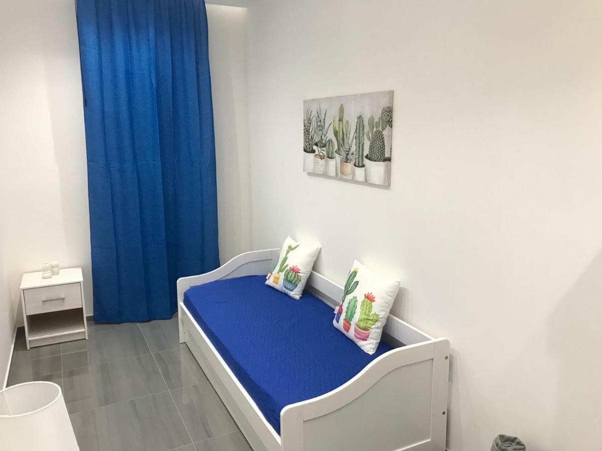 Deluxe Home Appartamento ชากกา ภายนอก รูปภาพ